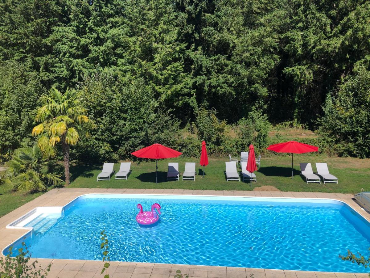 Domaine Les Ourgeaux Hotel Pageas Exterior foto