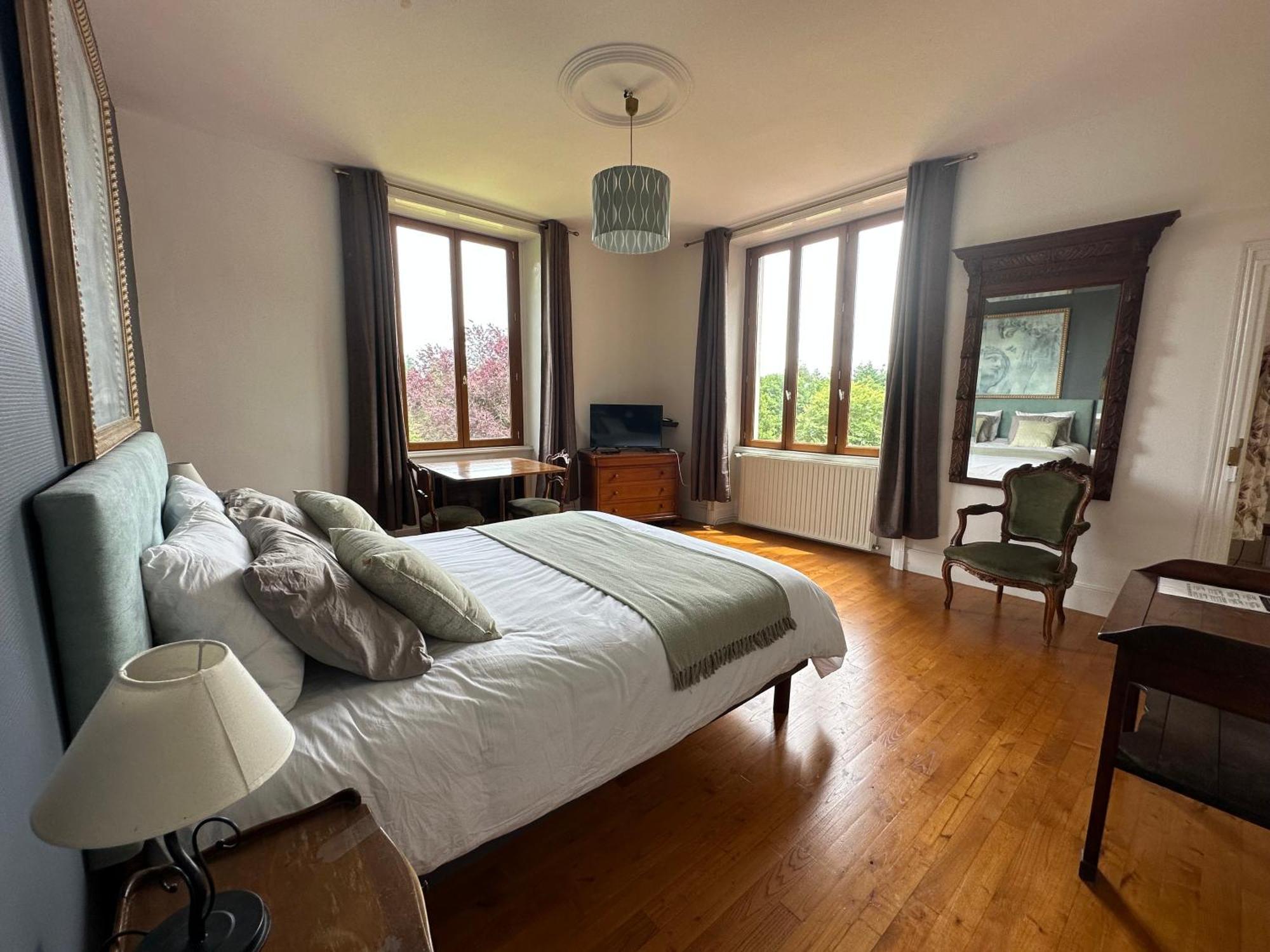 Domaine Les Ourgeaux Hotel Pageas Quarto foto